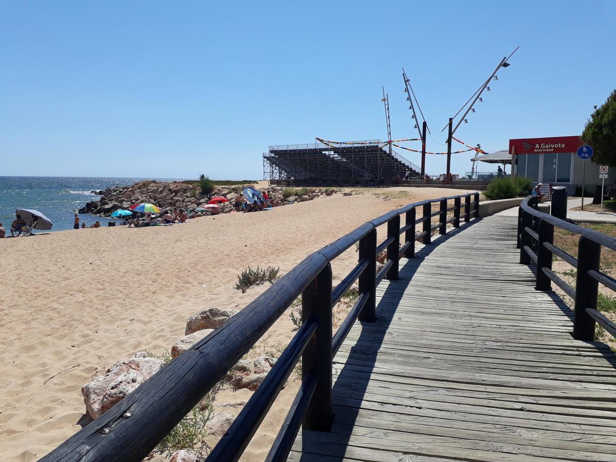 COLINA FÉRIAS- Garagem&WIFI Quarteira Exterior foto